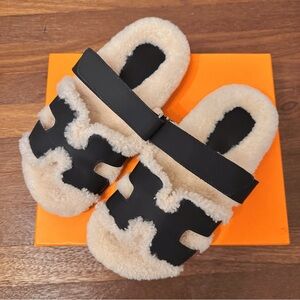 Chypre-Style Calfskin Sandals with Shearling Lining & Velcro Straps Cozy Slip-On